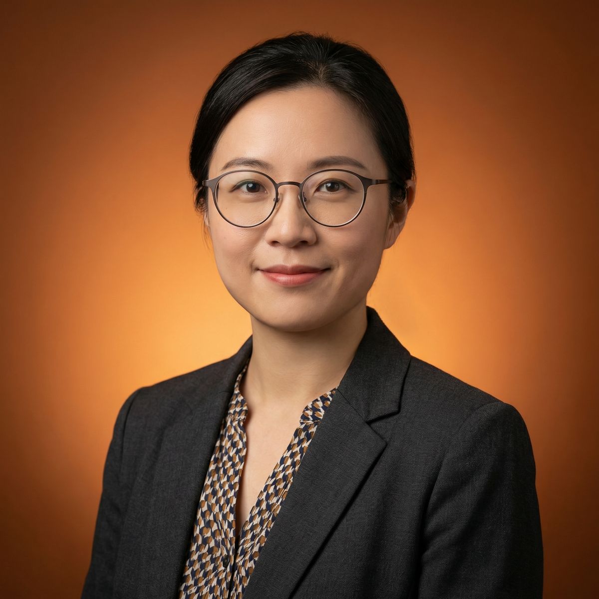 菠萝TV顾问周雅琴